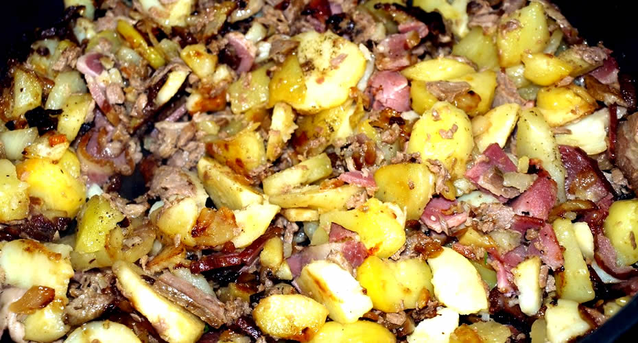 Rezepte: Tiroler Gröstl – mit der Arzler Kartoffel “Schmacki”